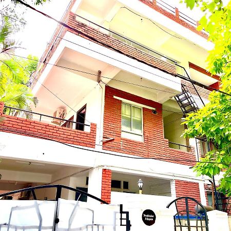 Bedchambers Serviced Apartments, Хайдарабад Экстерьер фото
